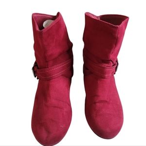 Red Ankle Flat Boots Size 10W